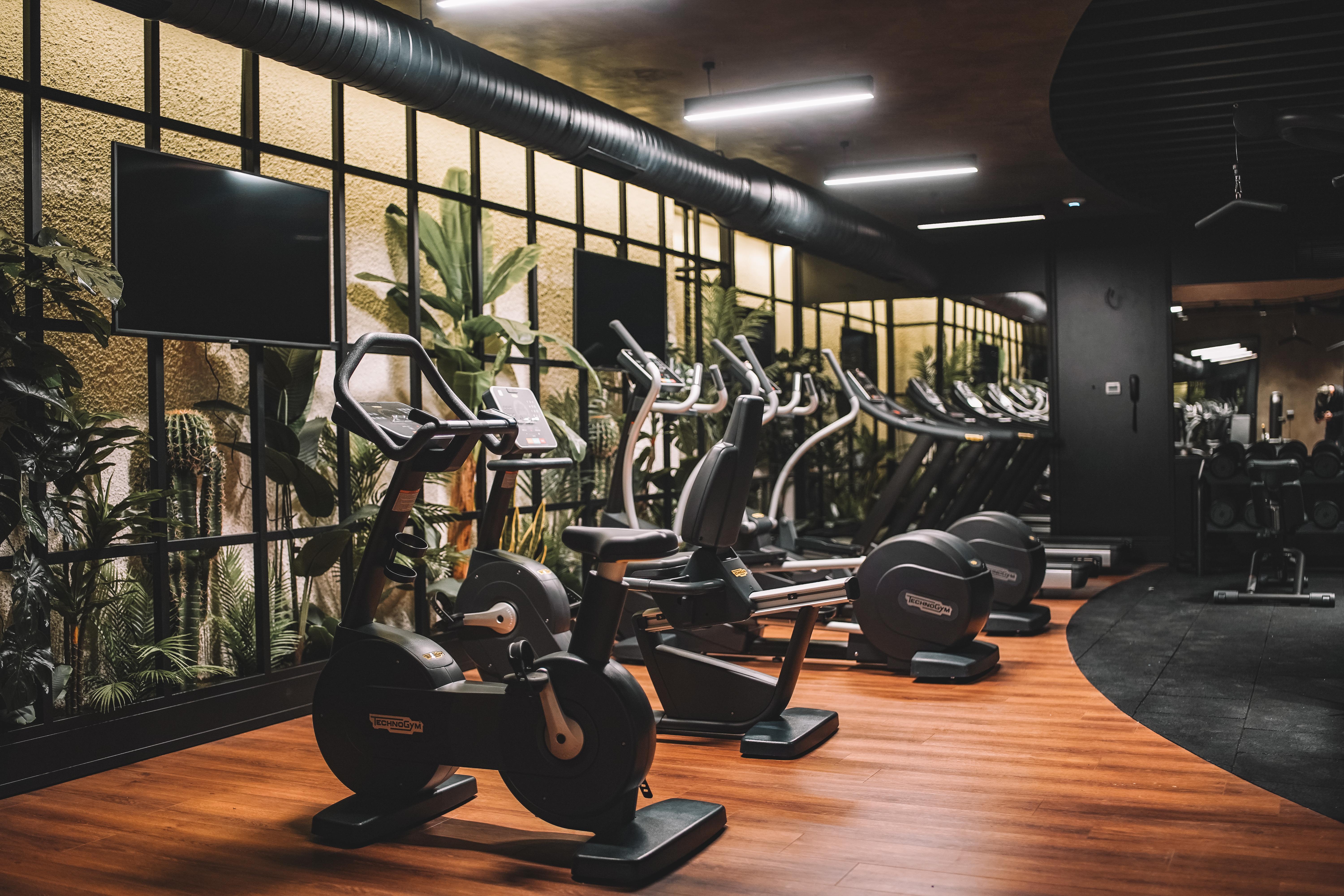 Almira Hotel Thermal Spa & Convention Center Bursa Exterior photo The gym at the hotel