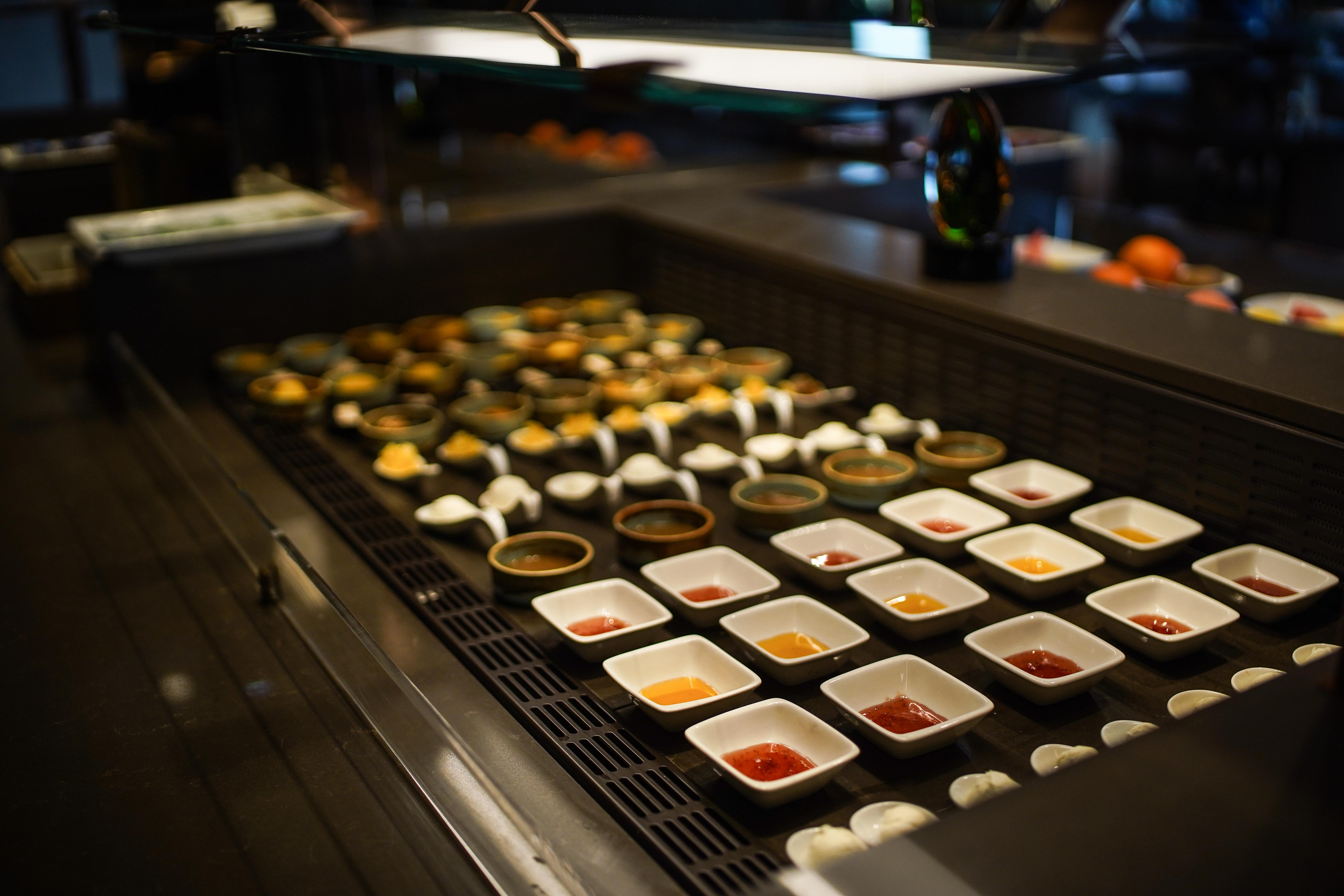 Almira Hotel Thermal Spa & Convention Center Bursa Exterior photo A selection of sushi and sashimi at a buffet