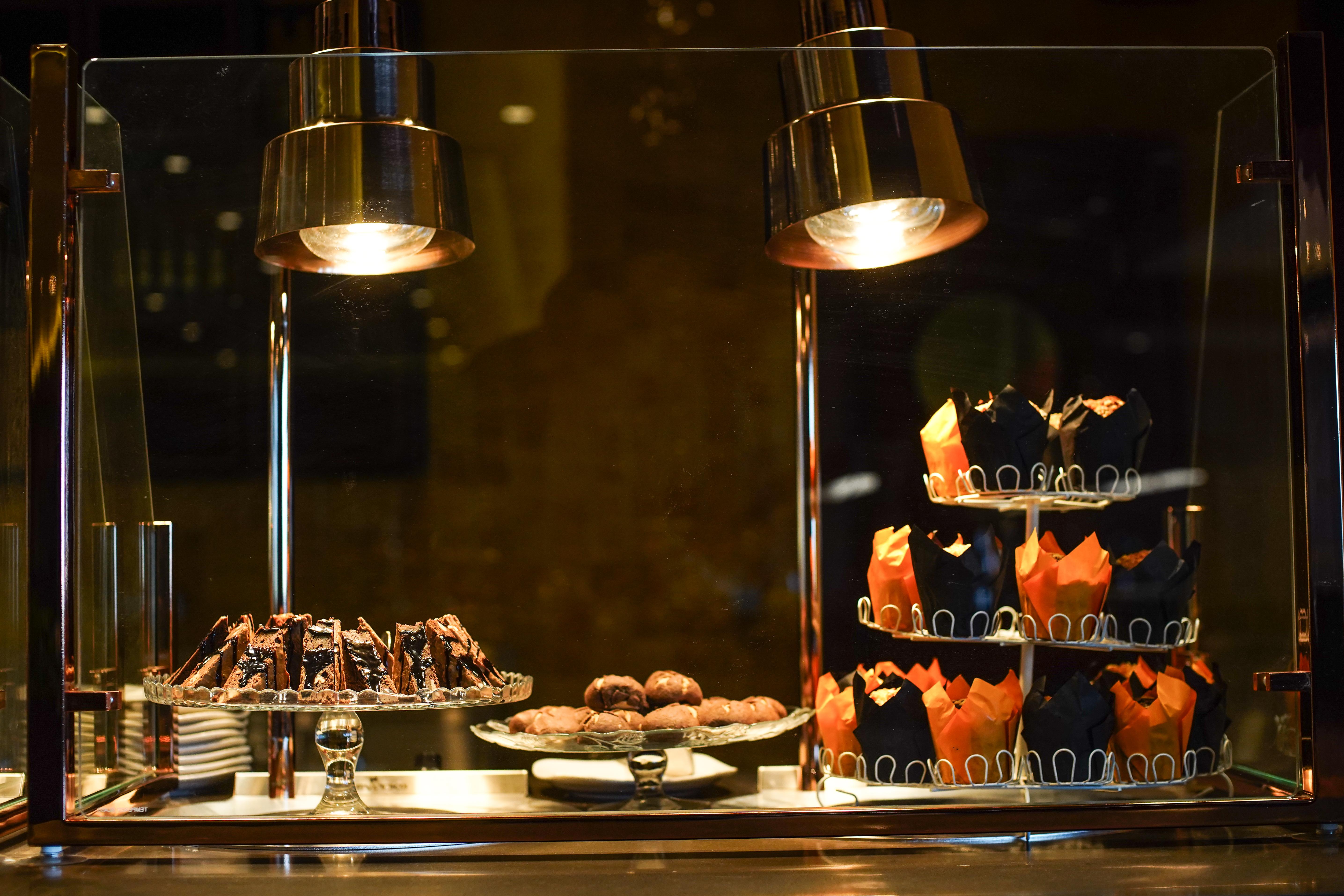 Almira Hotel Thermal Spa & Convention Center Bursa Exterior photo A chafing dish