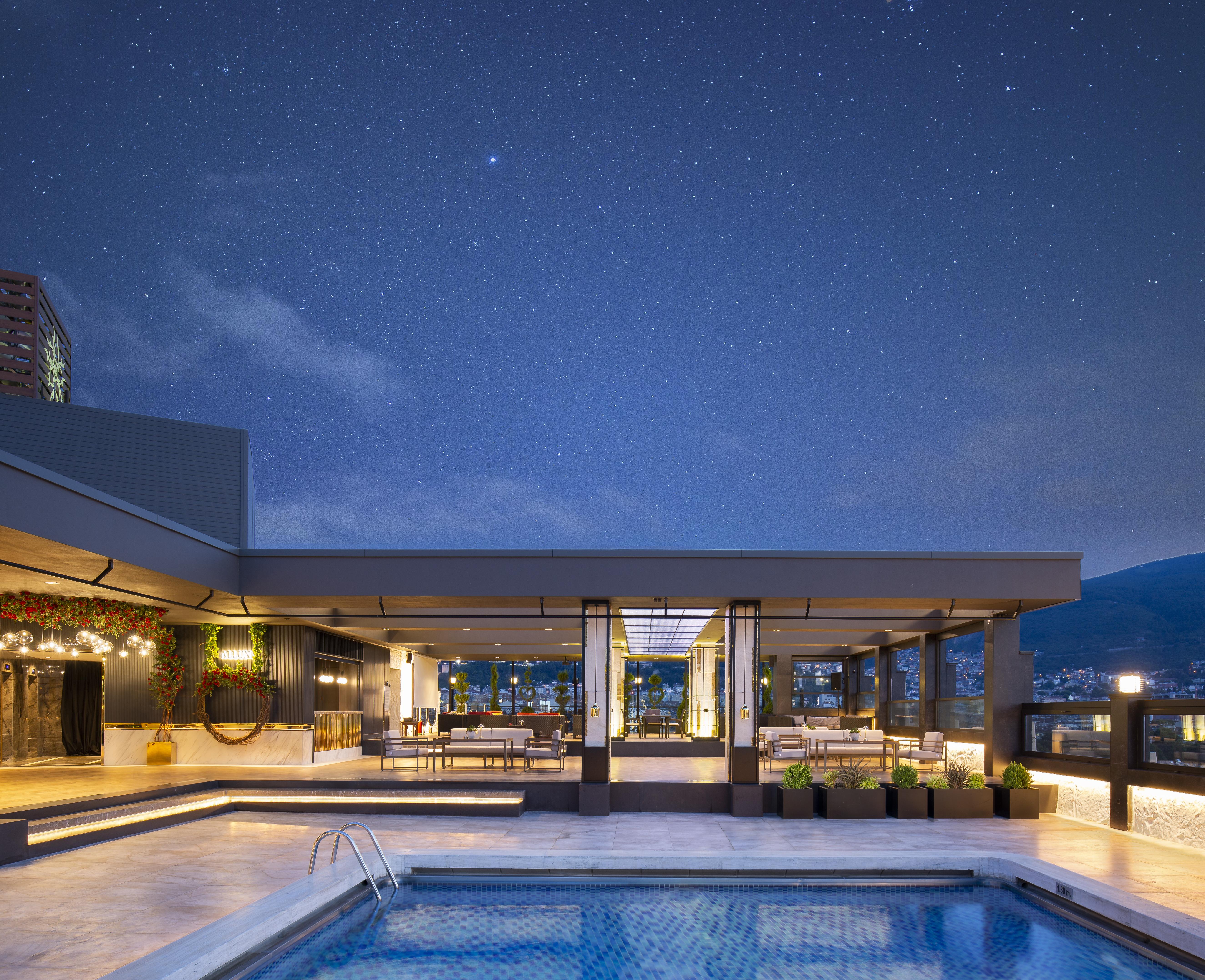 Almira Hotel Thermal Spa & Convention Center Bursa Exterior photo The Sky Bar
